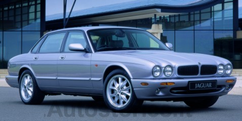 07_Jaguar XJ_2000.jpg