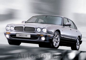 14_XJR_2002.jpg