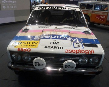Fiat-131-Abarth-London-Sidney-1977_1.jpg