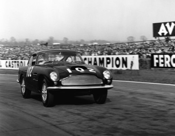 DB4 GT_Continuation_05.jpg