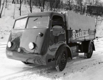 3-1939_SKODA_electric_truck.jpg