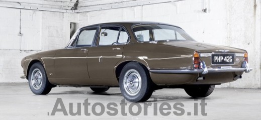 2-Jaguar-XJ6_Series-1_1968.jpg