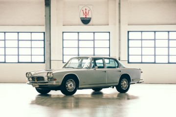 01-MaseratiQuattroporteI-1963.JPG