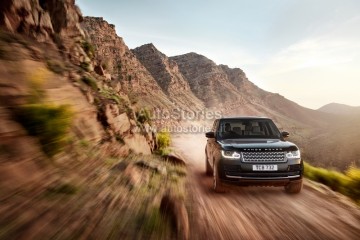 LR_Range_Rover_Location_08.jpg