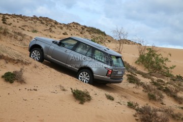 NUOVA RANGE ROVER_054.jpg