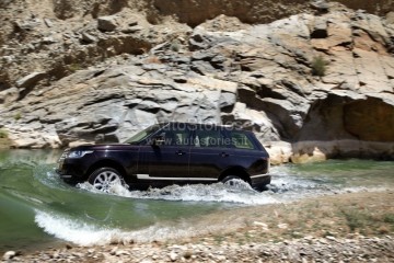 NUOVA RANGE ROVER_10.jpg