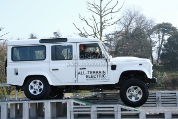 ElectricDefender_022.jpg
