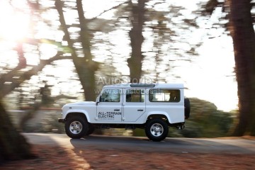 ElectricDefender_038.jpg