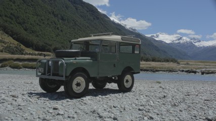 landy-2.jpg