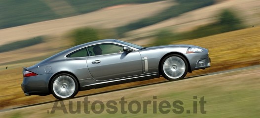 14_Jaguar_XK_2006_7.jpg