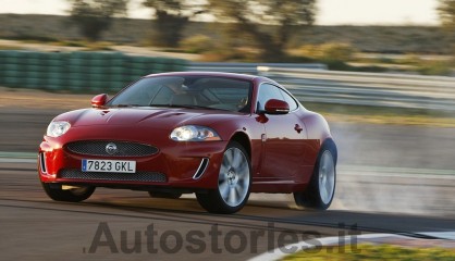 17_Jaguar_XK_2009_Circuit.jpg