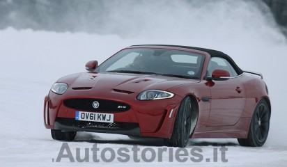 24_Jaguar_XKR_2012_1.jpg