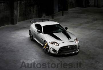 25_Jaguar_XKR-S_GT_2013.jpg
