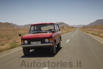 02_RR_Prototipo Velar nel deserto_1.jpg