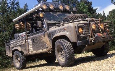 7_2000 Lara Croft Tomb Raider film vehicle.jpg