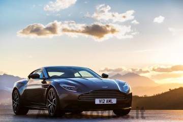 11_Aston Martin DB11.jpg
