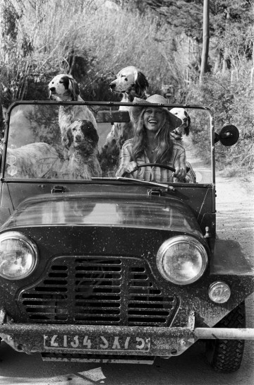3_Brigitte Bardot in her Austin Mini Moke, Saint-Tropez, 1960s.jpg